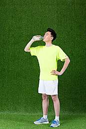 胸口憋悶呼吸困難怎么辦